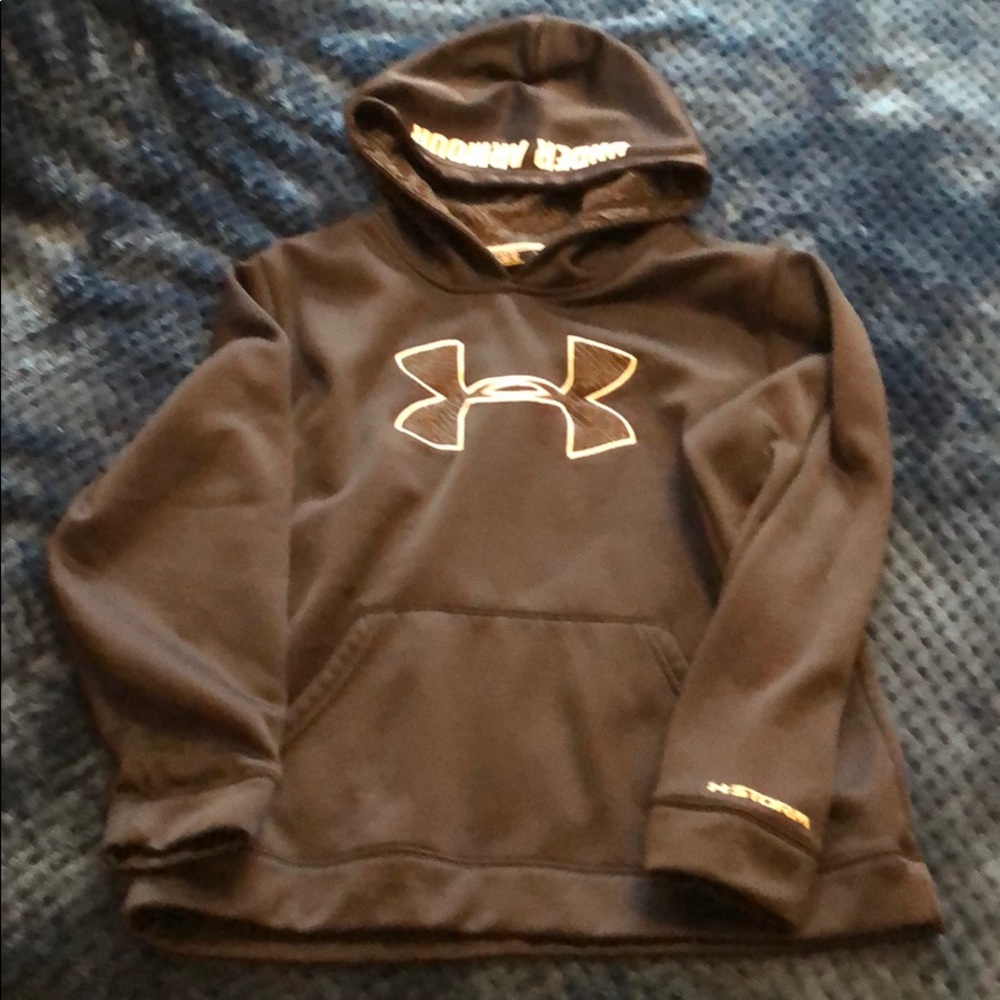 Youth L UA hoodie